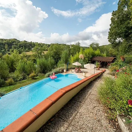 Pleasant In With Sauna Semesterbostad Touffailles